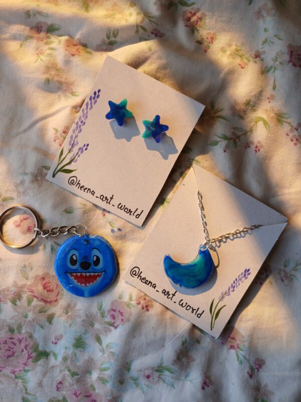 Resin jewellery